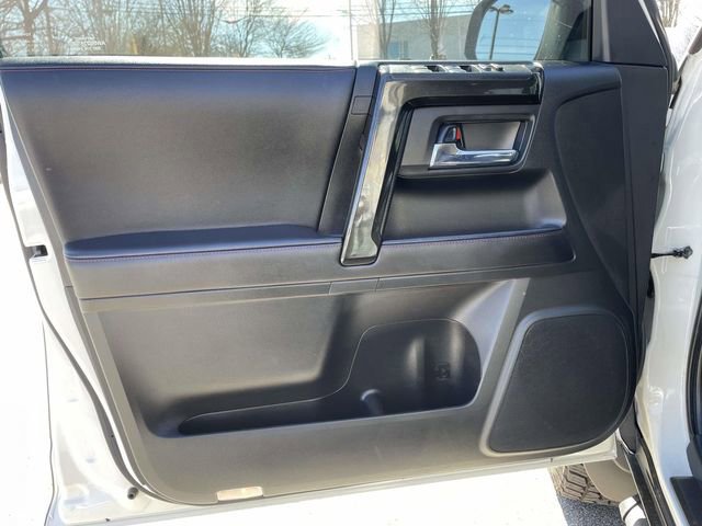 Used 2023 Toyota 4Runner TRD Off-Road image 15