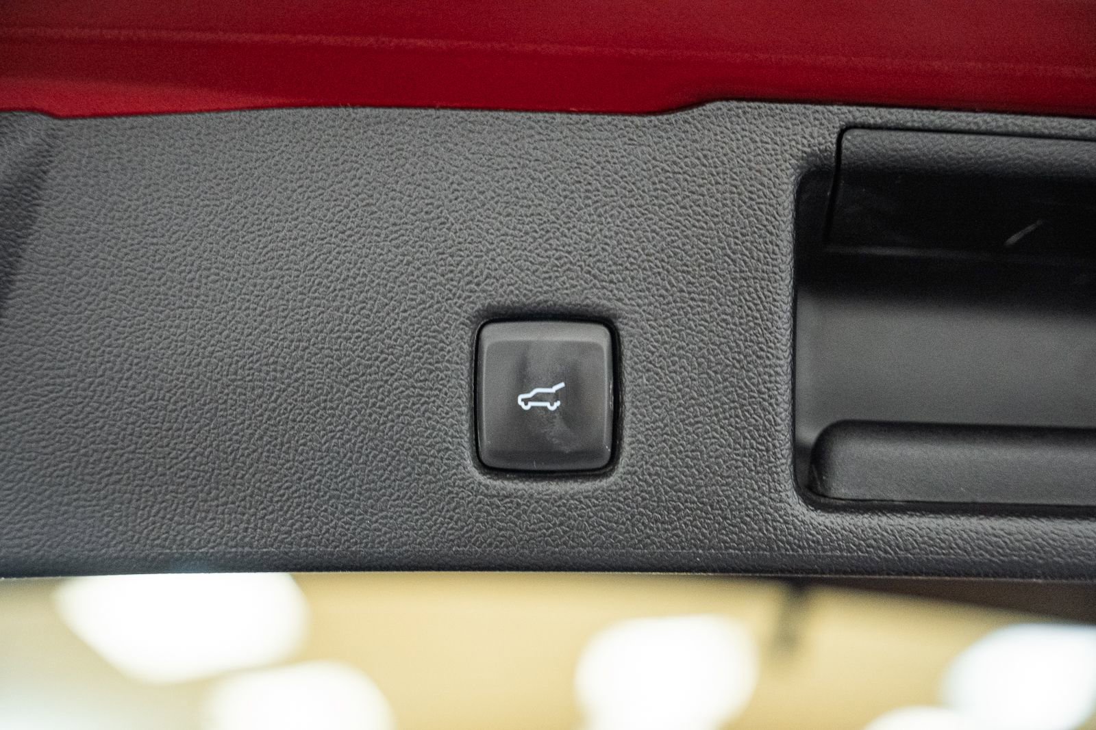 Certified 2022 Ford Escape Titanium image 11