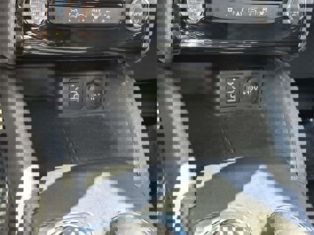 Certified 2024 Ford Escape ST-Line w/ Tech Pack #1 image 12