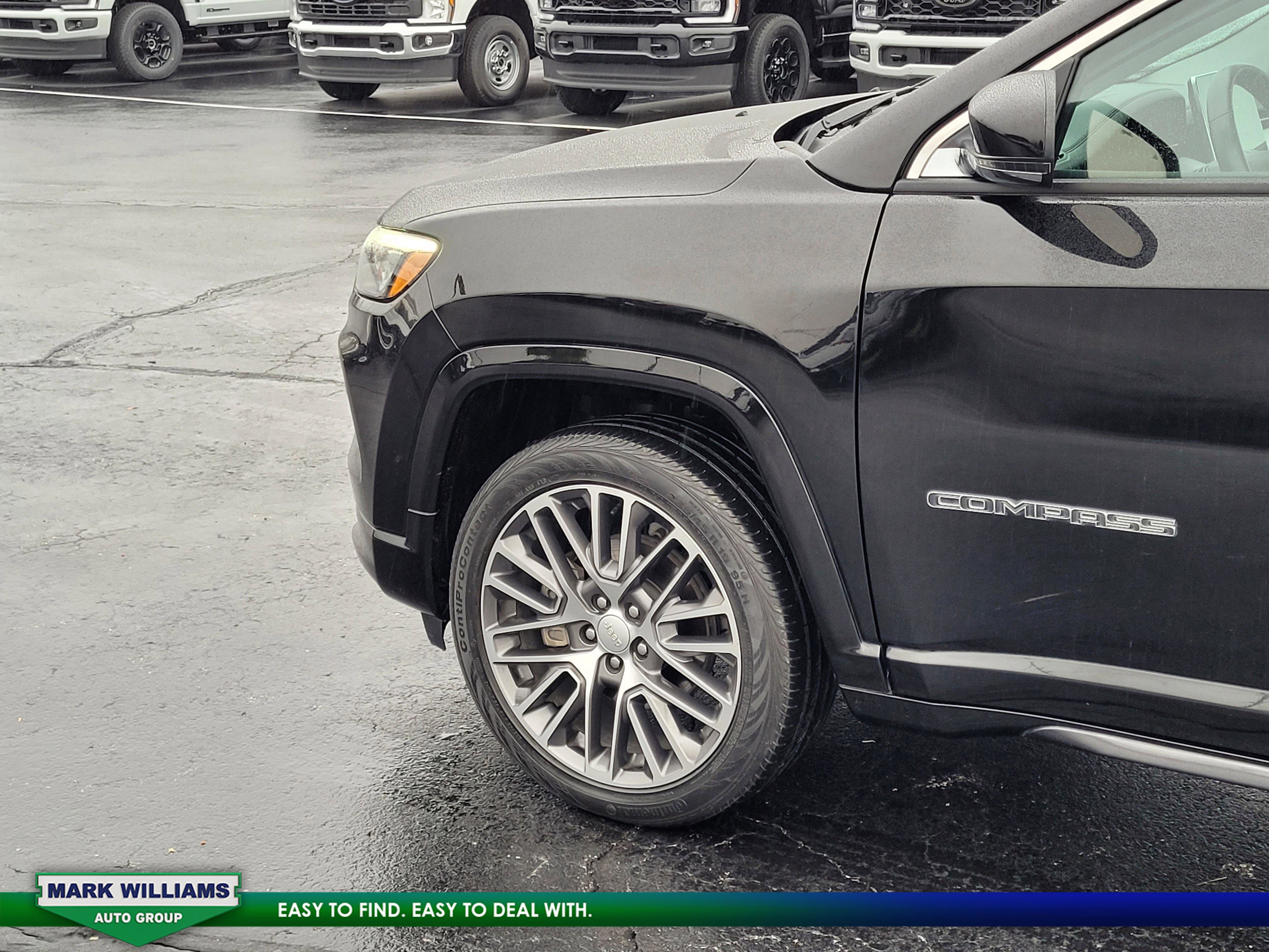 Used 2022 Jeep Compass Limited w/ Elite Group image 11