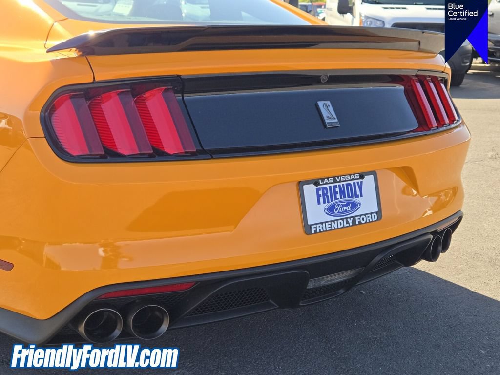 Certified 2018 Ford Mustang Shelby GT350 w/ Convenience Package RWD image 5