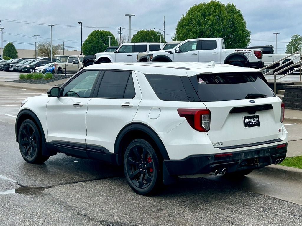 Certified 2022 Ford Explorer ST w/ Equipment Group 401A AWD/4WD image 4