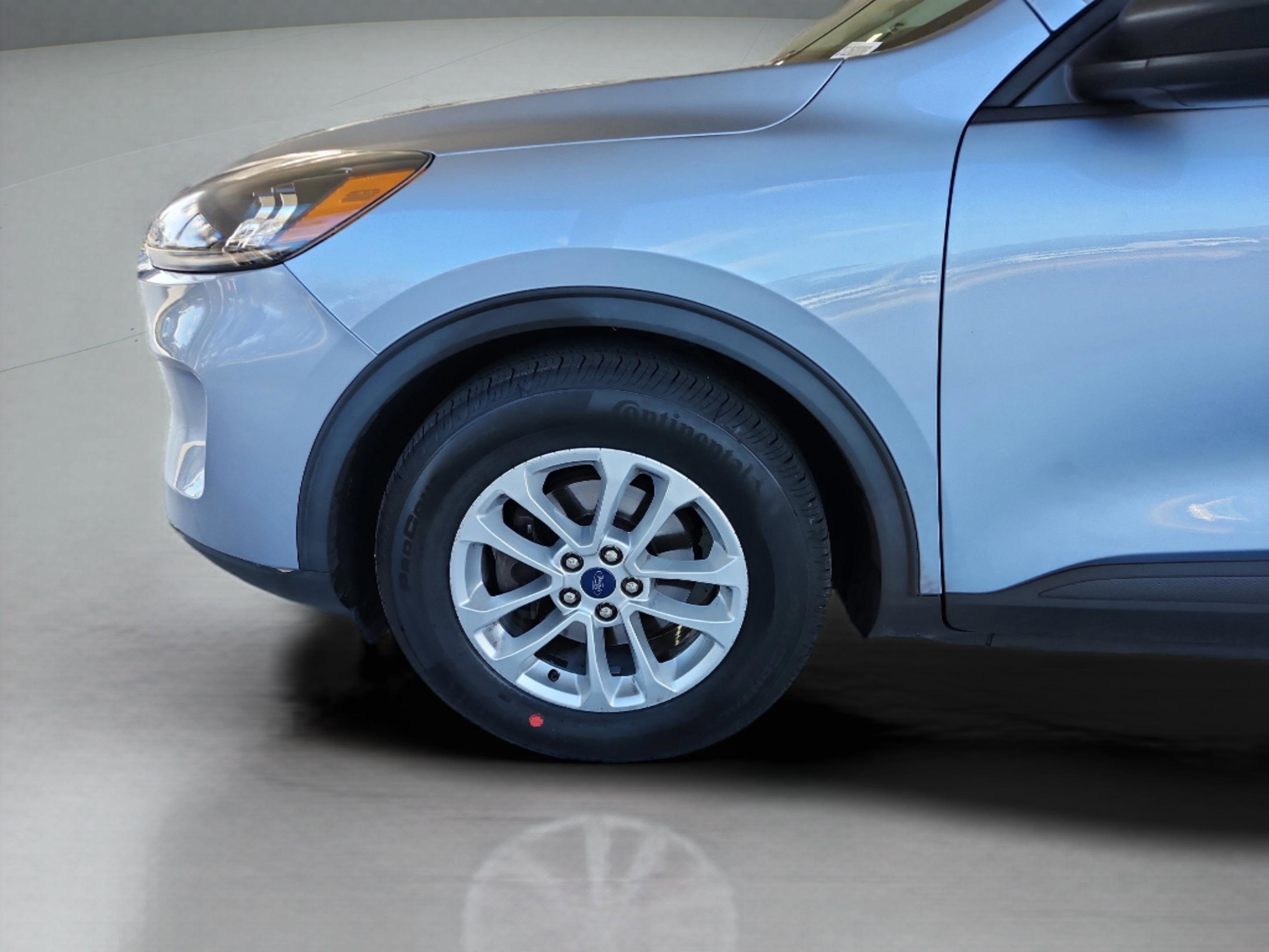 Certified 2022 Ford Escape S image 32