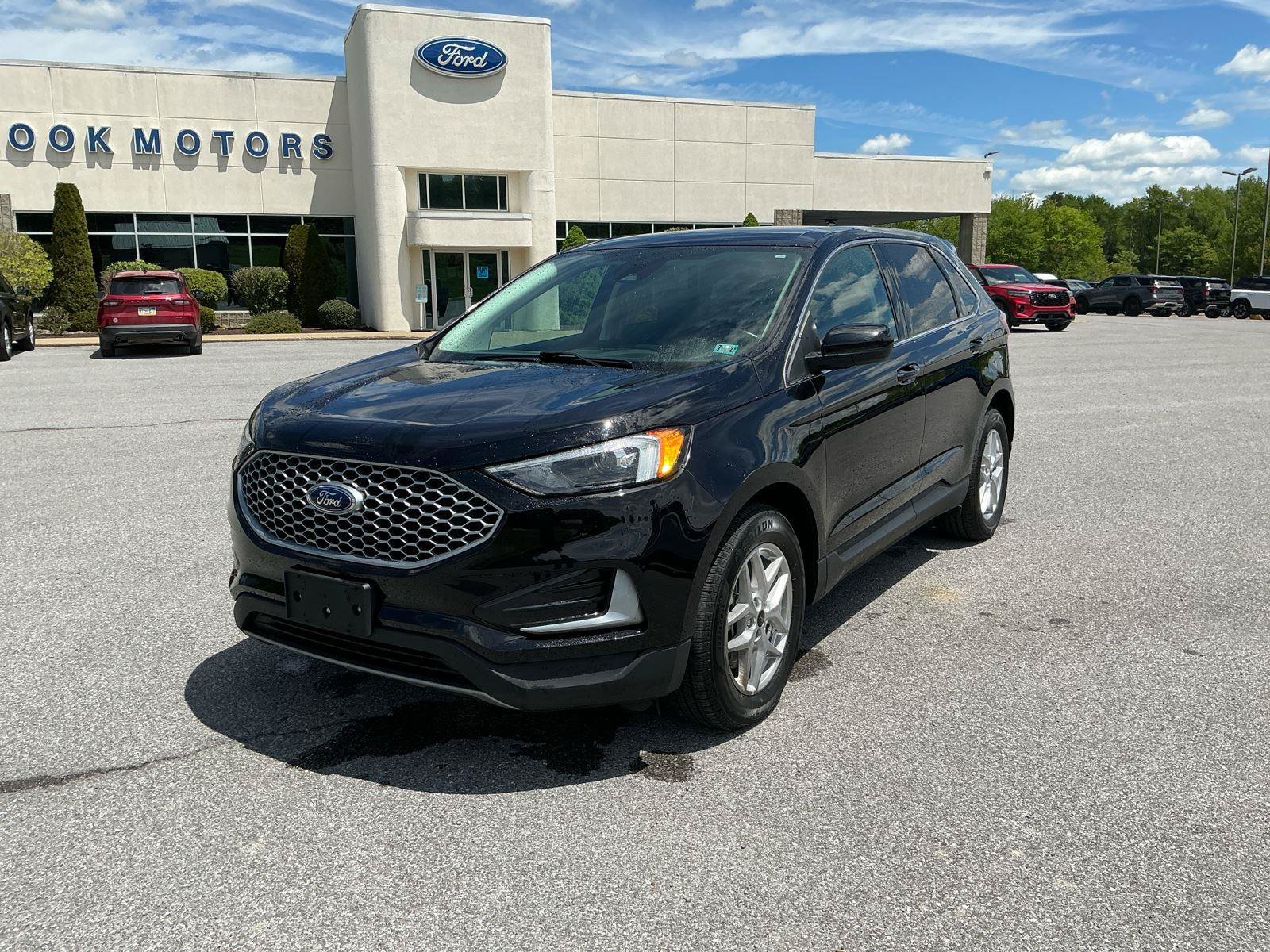 Certified 2023 Ford Edge SEL