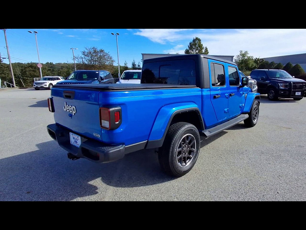 Used 2022 Jeep Gladiator Overland w/ Popular Equipment Package AWD/4WD image 8