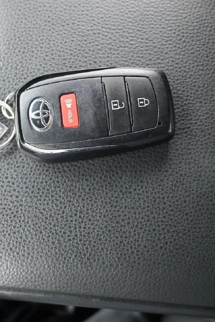 Used 2025 Toyota Tacoma TRD Off-Road AWD/4WD image 16