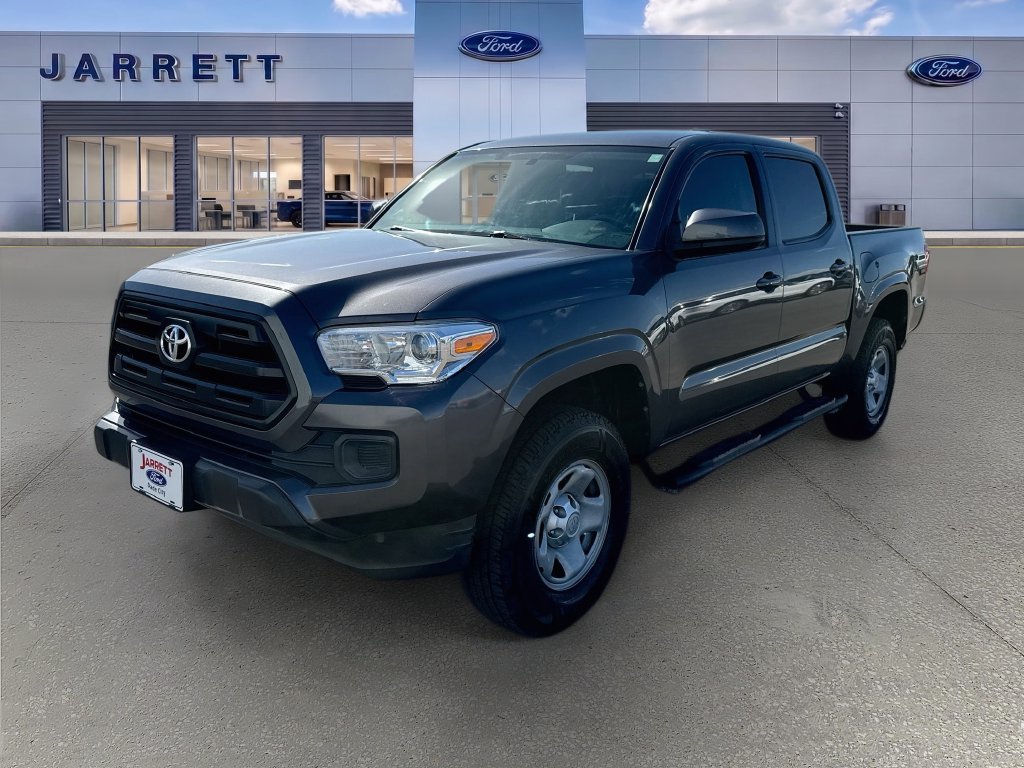 Used 2017 Toyota Tacoma SR RWD image 3