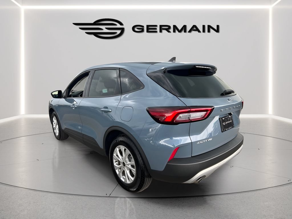Certified 2025 Ford Escape Active w/ Cold Weather Package FWD image 7