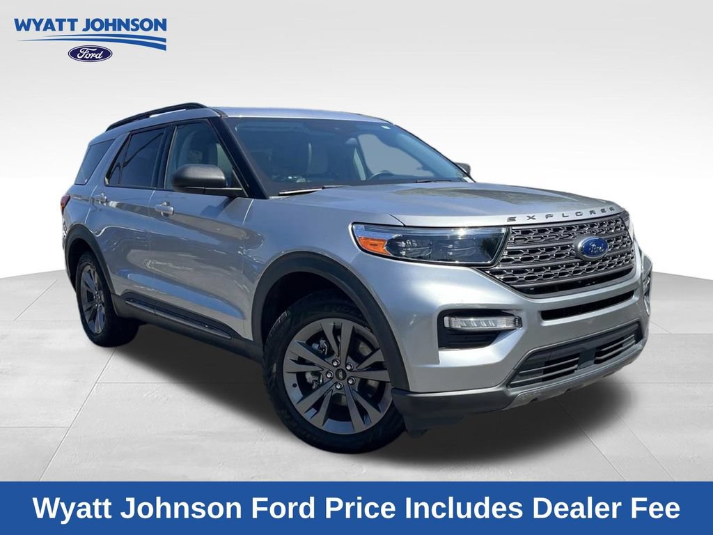 Certified 2021 Ford Explorer XLT w/ Equipment Group 202A