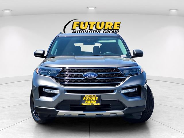 Certified 2023 Ford Explorer XLT w/ Equipment Group 202A RWD image 2