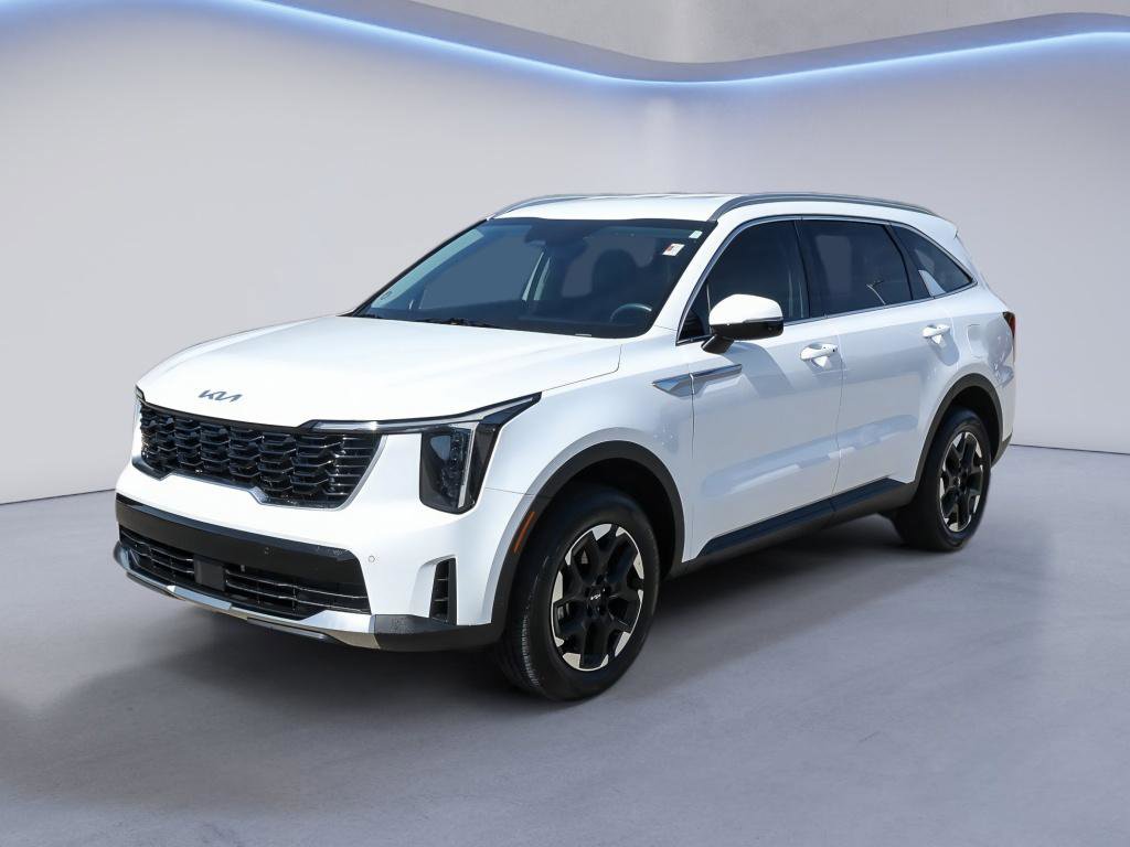 Used 2025 Kia Sorento S AWD/4WD image 2
