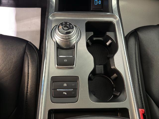 Certified 2022 Ford Edge Titanium AWD/4WD image 24