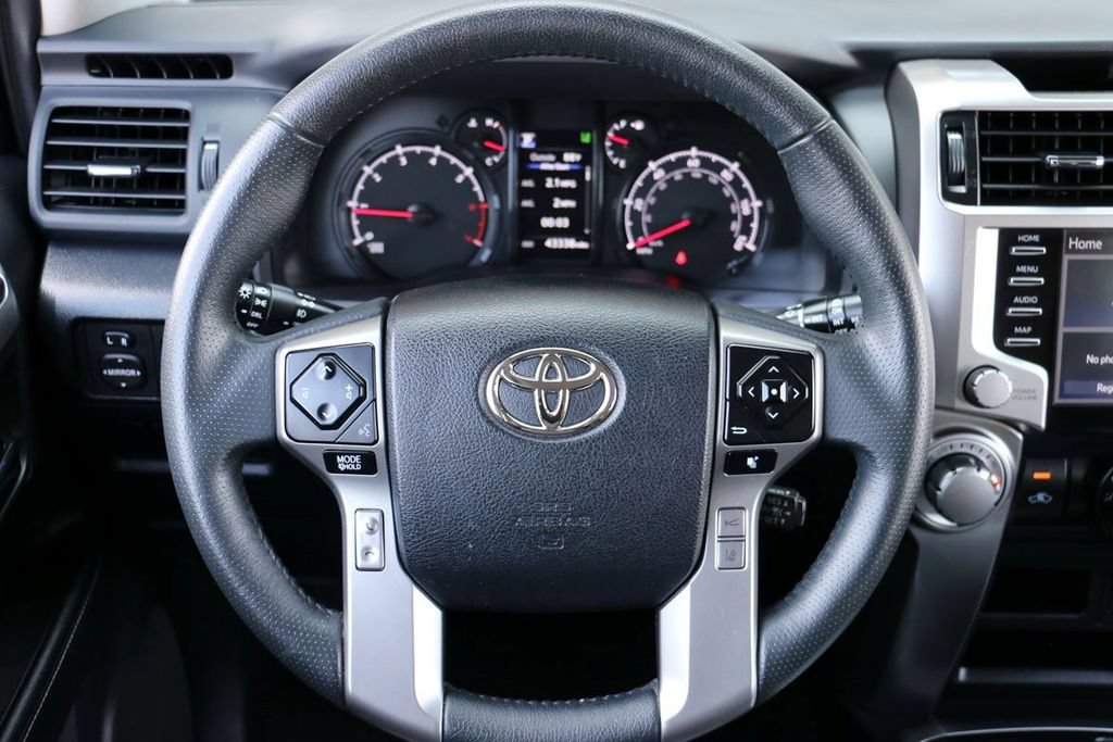 Used 2024 Toyota 4Runner SR5 RWD image 23