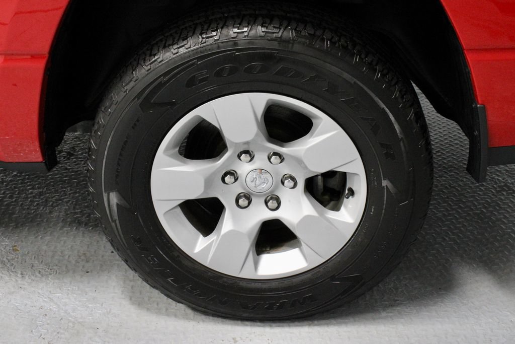 Used 2023 RAM 1500 Big Horn AWD/4WD image 19