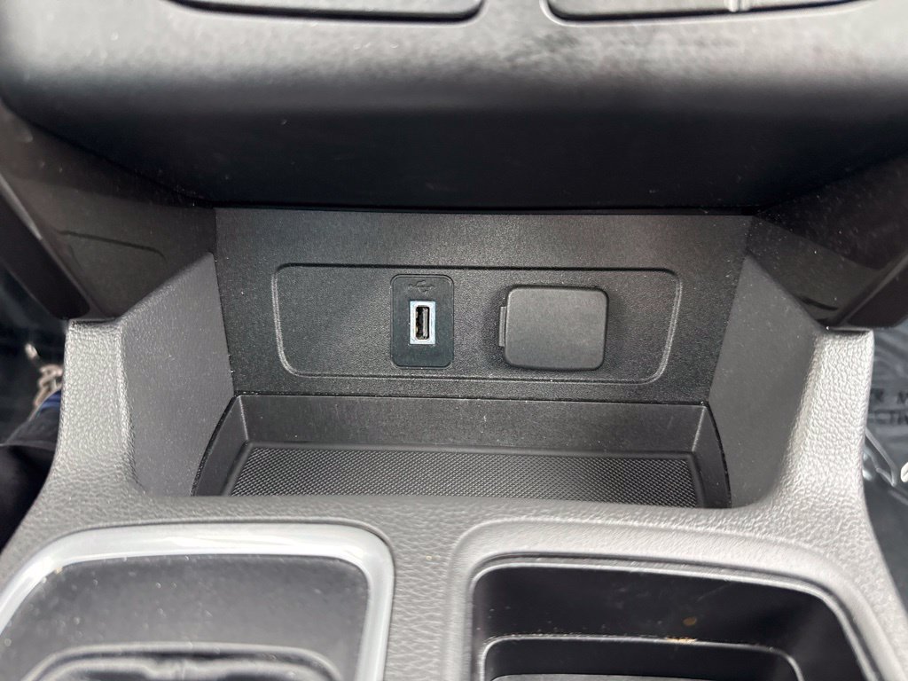 Certified 2017 Ford Escape Titanium AWD/4WD image 28