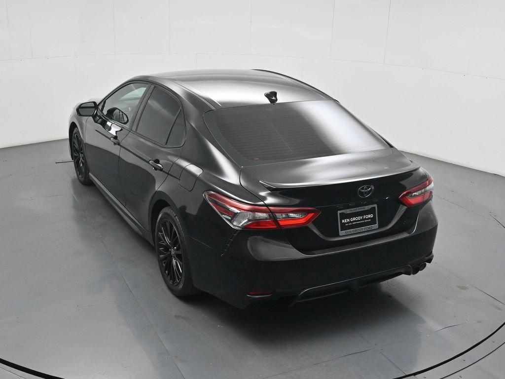 Used 2021 Toyota Camry SE w/ Convenience Package FWD image 40