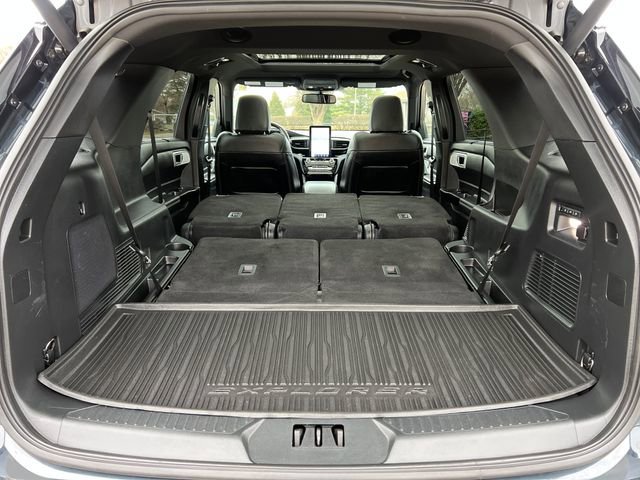 Certified 2023 Ford Explorer ST w/ Equipment Group 401A image 32