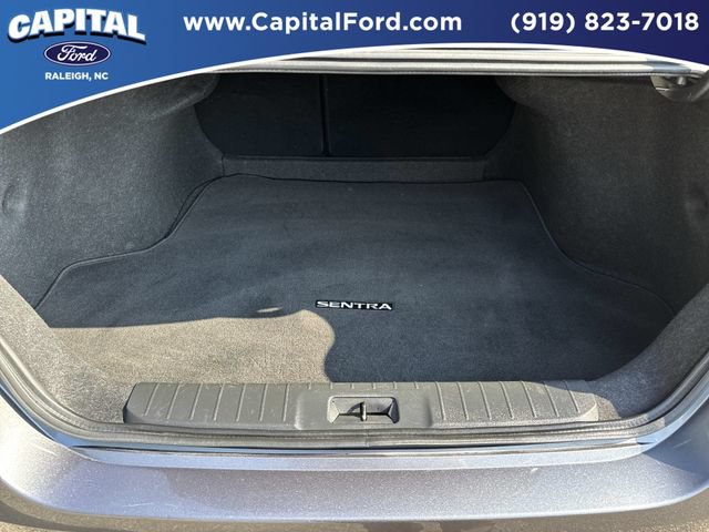 Used 2025 Nissan Sentra SV FWD image 16