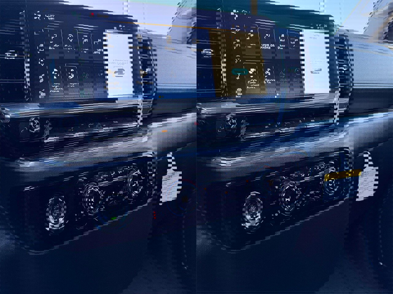 Used 2024 Chevrolet Silverado 1500 LT image 15