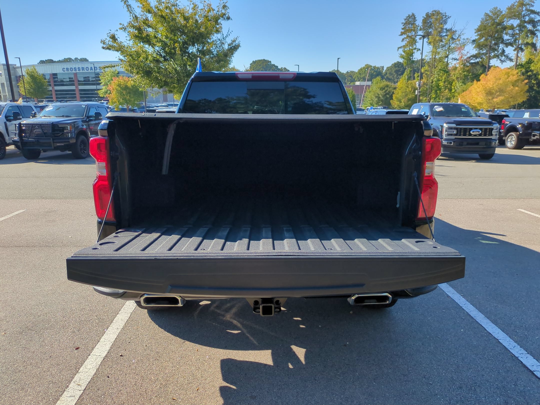 Used 2024 Chevrolet Silverado 1500 LT Trail Boss w/ Convenience Package II AWD/4WD image 34