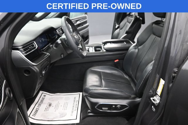 Used 2022 Jeep Wagoneer Series I w/ Rear Seat Video Group 1 AWD/4WD image 16