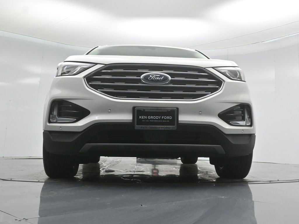 Certified 2020 Ford Edge Titanium FWD image 44