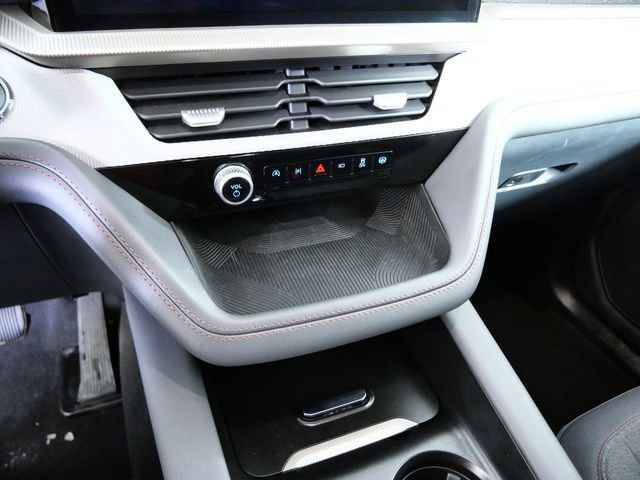 Certified 2025 Ford Explorer Active image 20