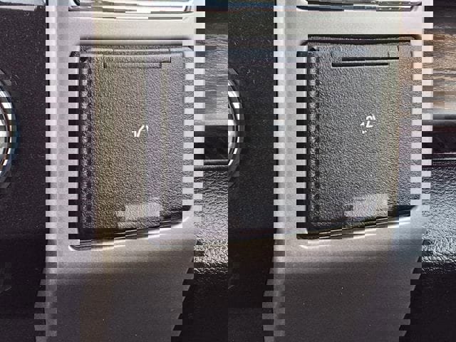 Certified 2018 Ford F150 Lariat w/ Trailer Tow Package image 16