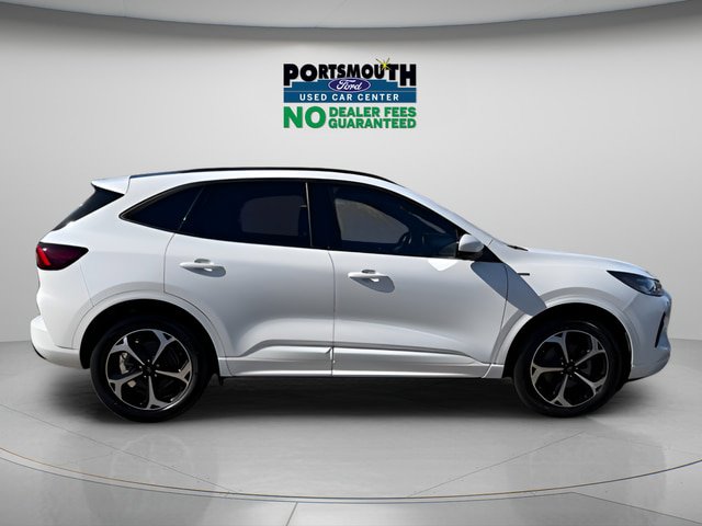Certified 2023 Ford Escape ST-Line Select w/ Tech Pack #2 AWD/4WD image 6