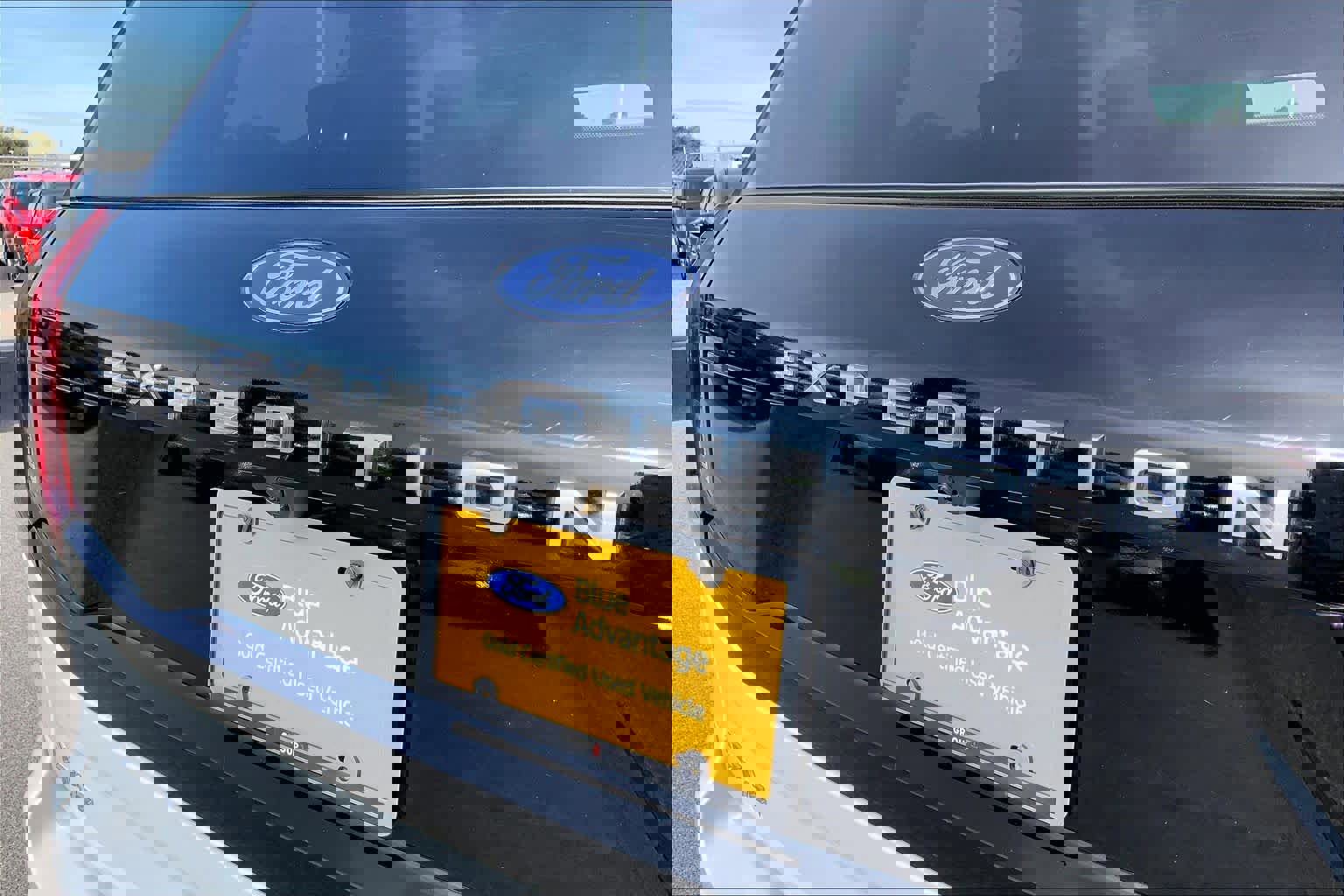 Certified 2025 Ford Expedition Active image 30