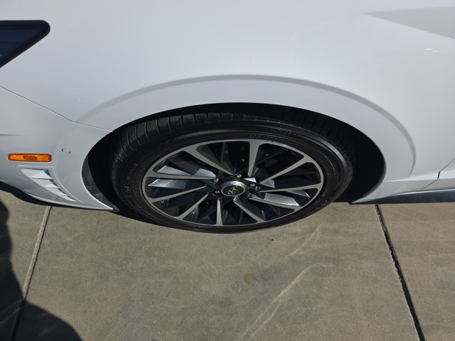 Used 2023 Hyundai Sonata Limited FWD image 9