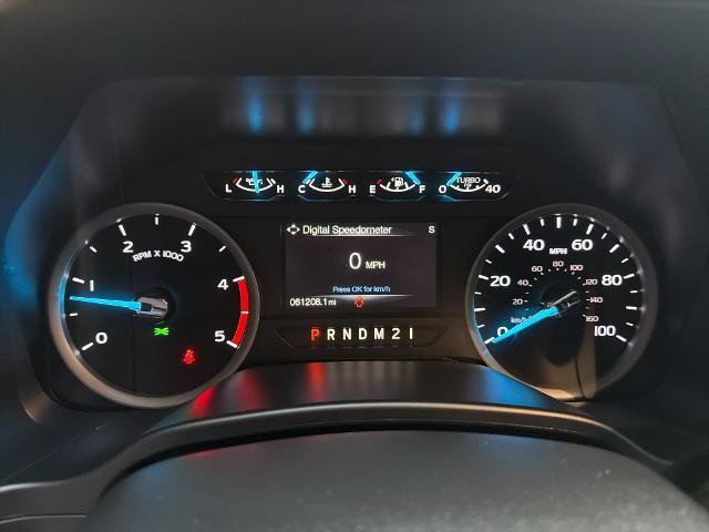 Certified 2017 Ford F250 XLT w/ XLT Premium Package AWD/4WD image 26
