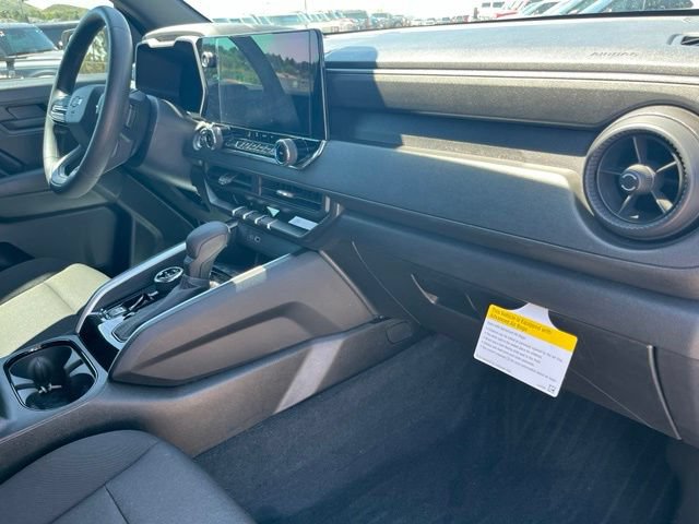 Used 2024 Chevrolet Colorado Trail Boss w/ Technology Package AWD/4WD image 29