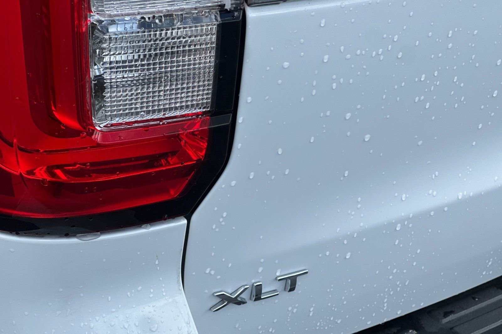 Certified 2024 Ford Expedition Max XLT image 27