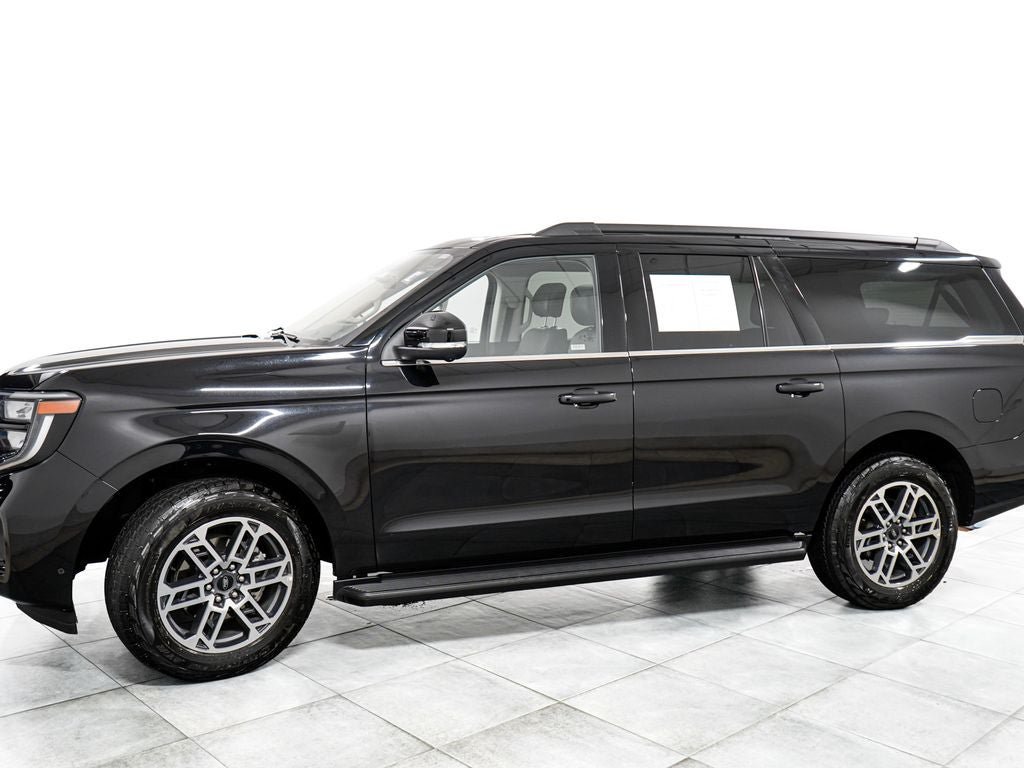 Certified 2025 Ford Expedition Max Active AWD/4WD image 4
