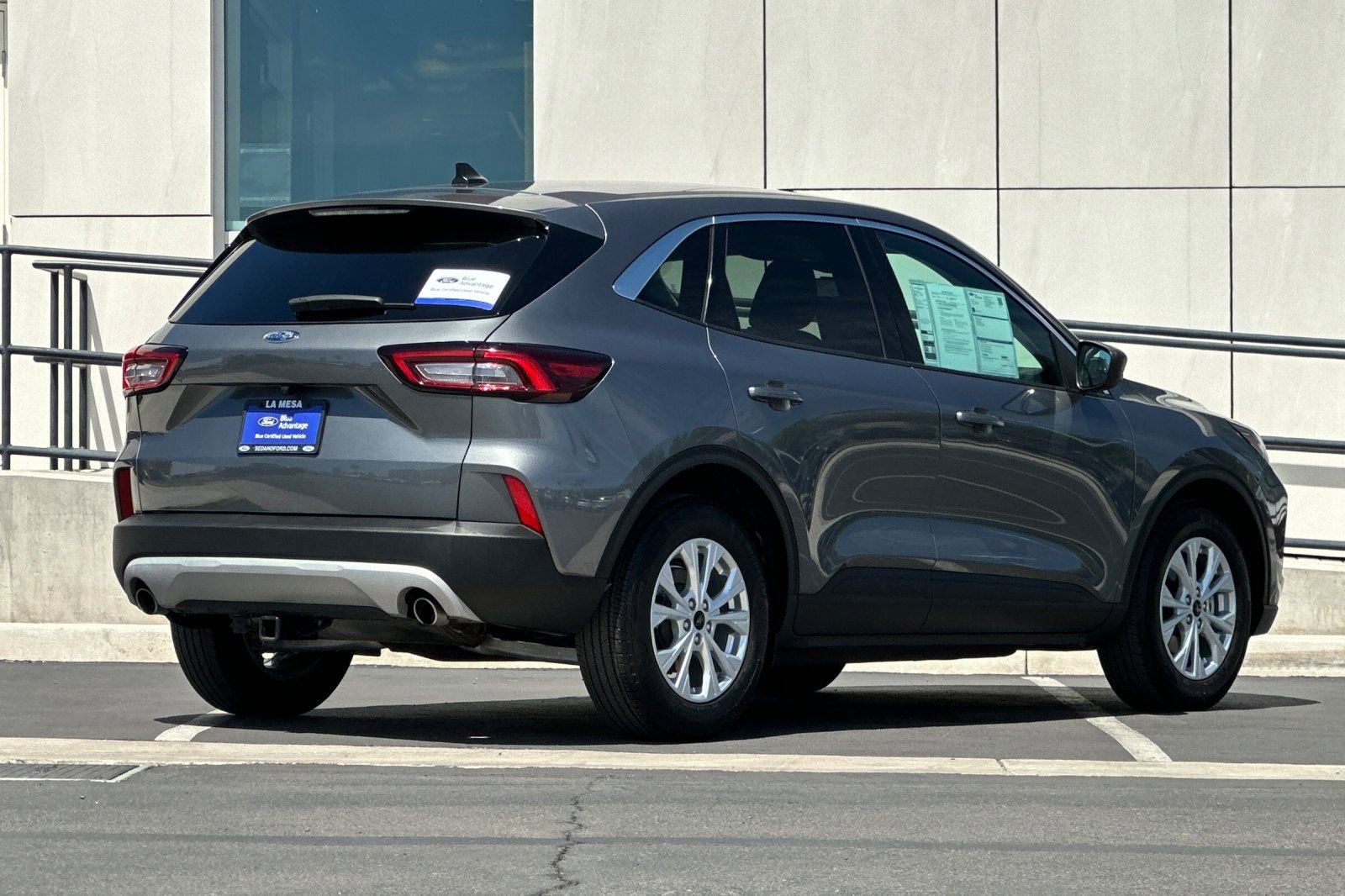 Certified 2024 Ford Escape Active FWD image 3