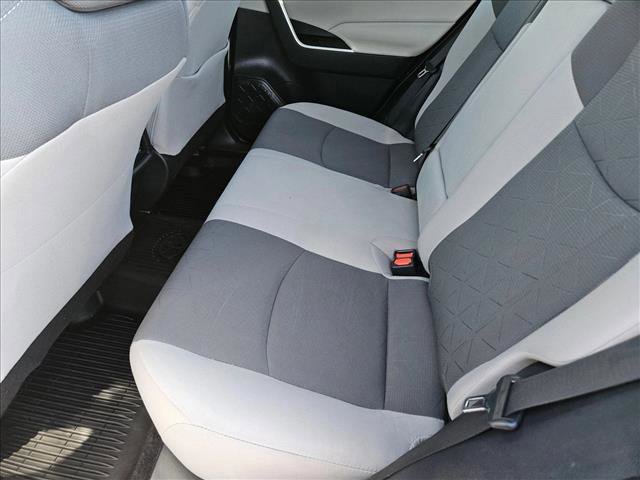 Used 2021 Toyota RAV4 XLE w/ Convenience Package image 19