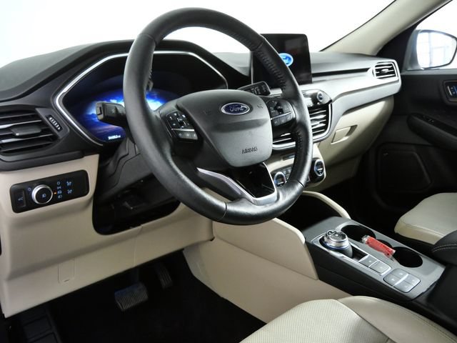 Certified 2020 Ford Escape Titanium AWD/4WD image 15