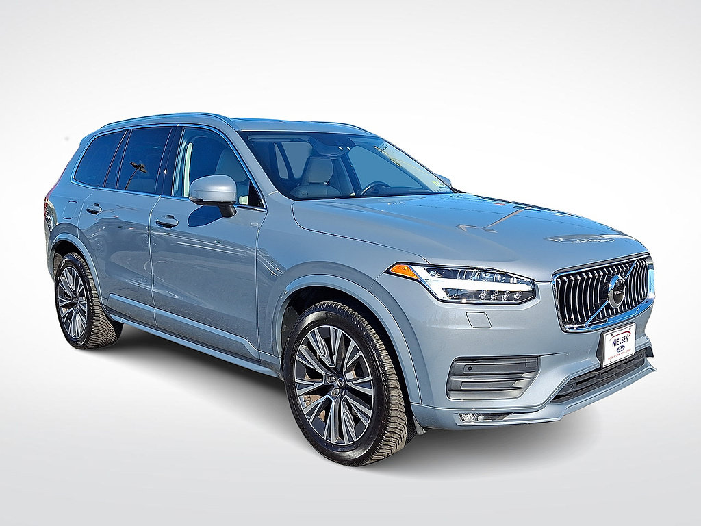 Used 2022 Volvo XC90 T6 Momentum w/ Climate Package AWD/4WD image 1