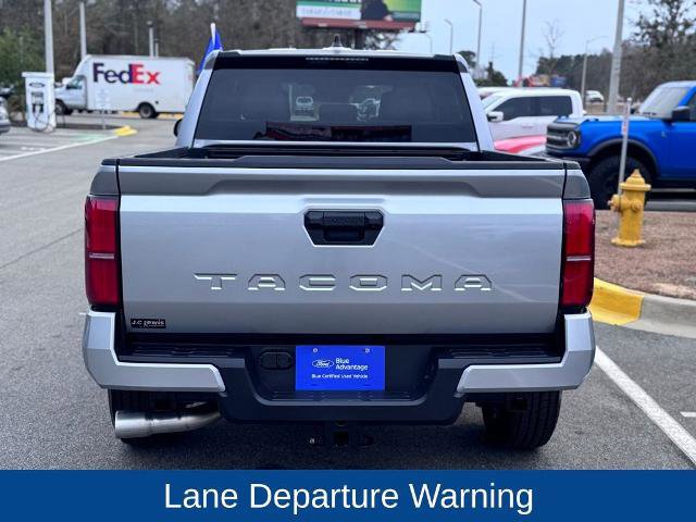 Used 2025 Toyota Tacoma SR5 image 7