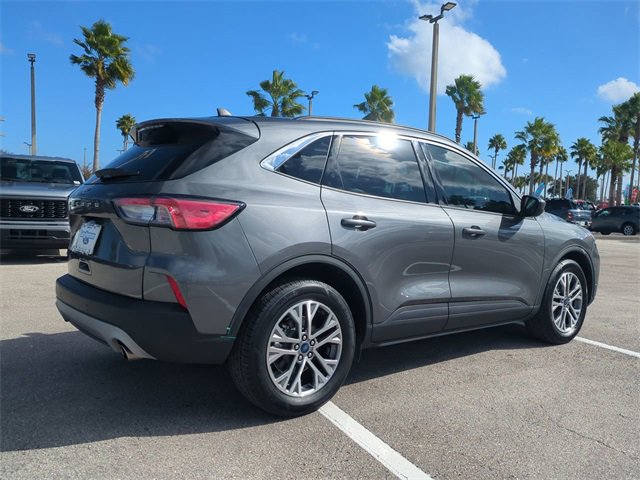 Certified 2022 Ford Escape SEL image 4