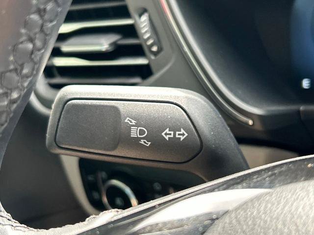 Certified 2023 Ford Escape Platinum AWD/4WD image 27