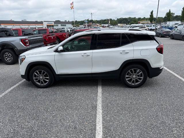 Used 2023 GMC Terrain SLT w/ Tech Package AWD/4WD image 5