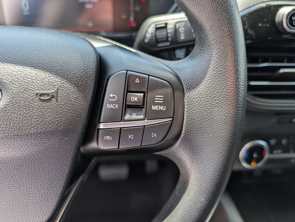 Certified 2025 Ford Escape Active FWD image 9
