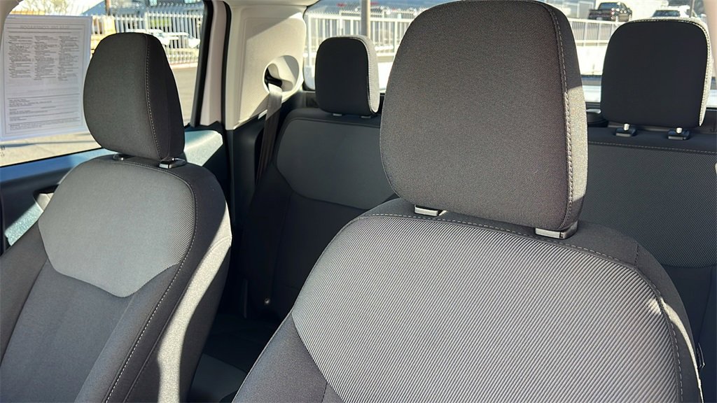 Certified 2024 Ford Maverick XL image 12