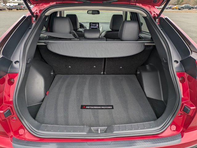Used 2023 Mitsubishi Eclipse Cross SE image 31