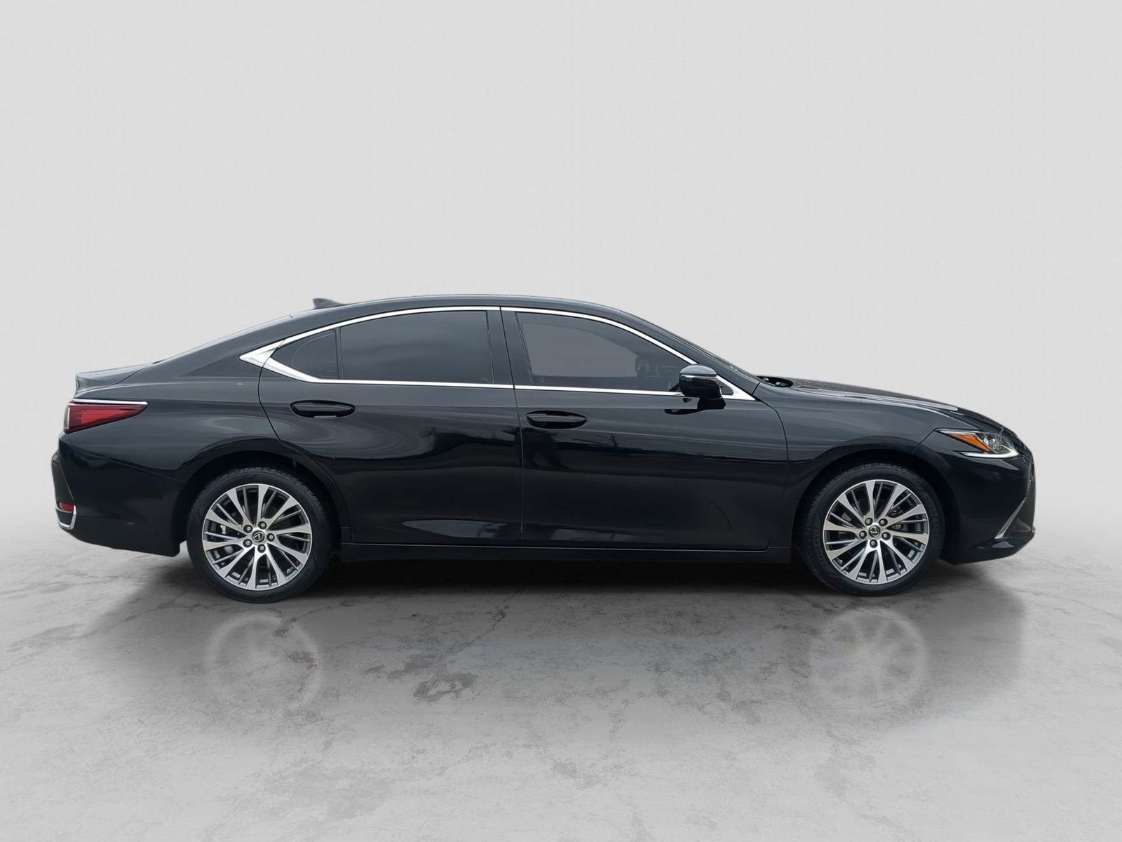 Used 2021 Lexus ES 250 w/ Premium Package image 9