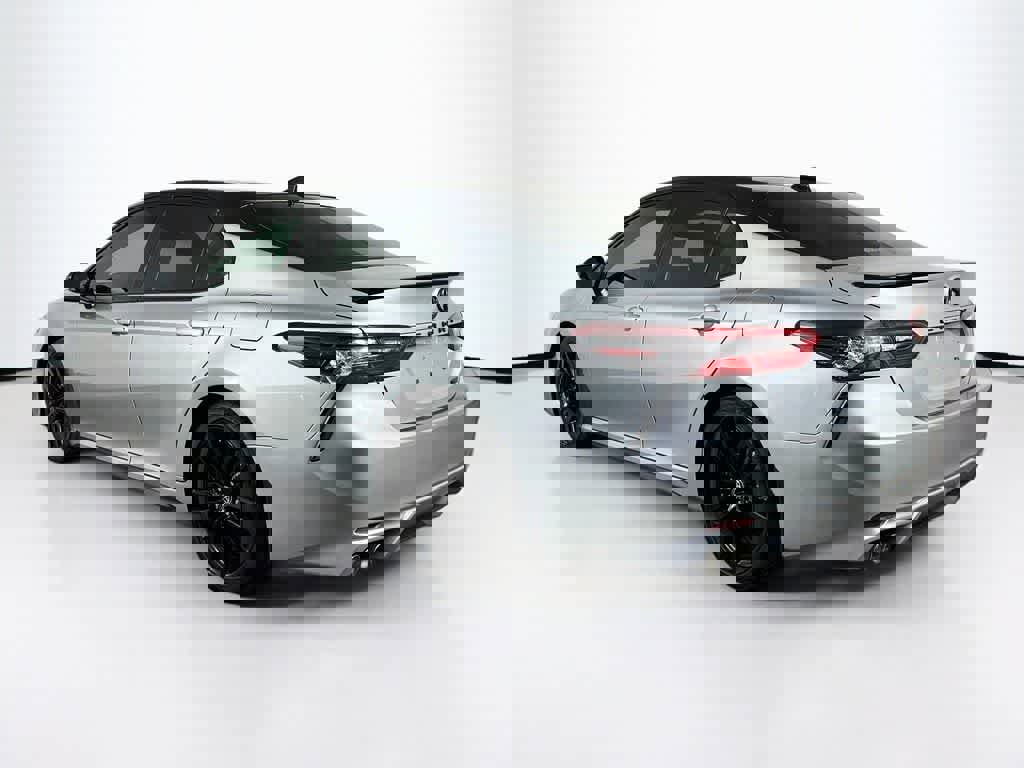 Used 2023 Toyota Camry XSE w/ Blackout Package (TMS) FWD image 4