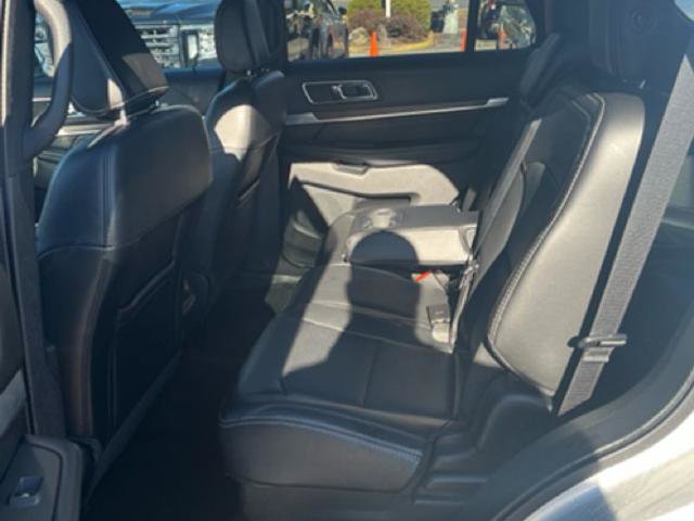 Certified 2018 Ford Explorer Limited image 12