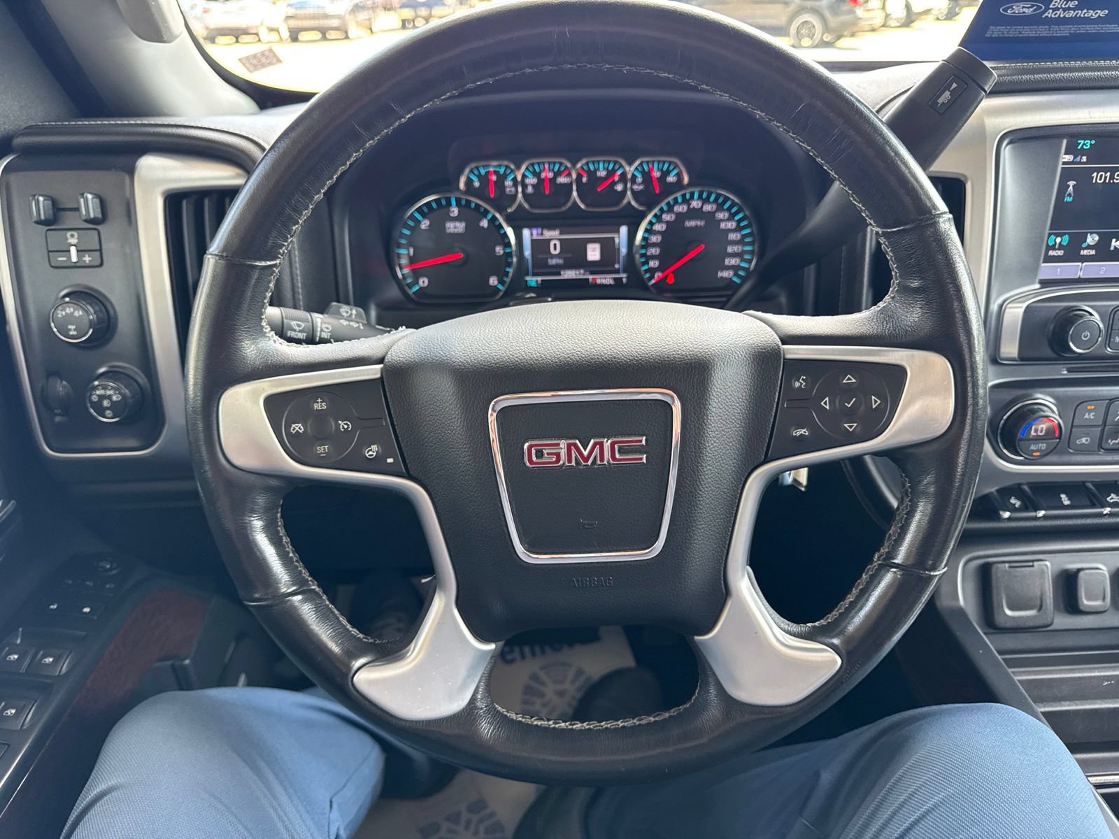 Used 2018 GMC Sierra 2500 SLT AWD/4WD image 30